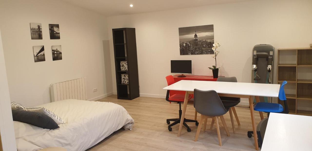 Adorable Studio 25M² Tres Calme Avec Parking Marsylia Zewnętrze zdjęcie